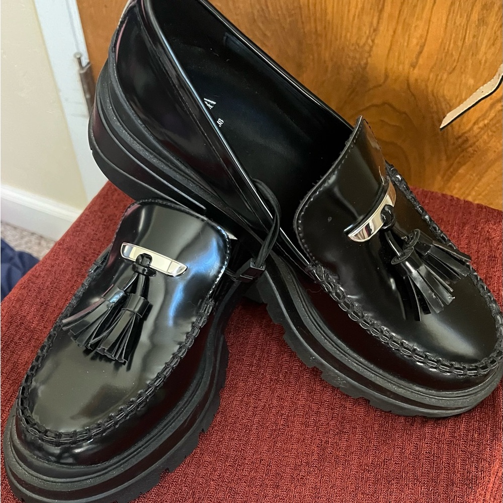 Zara Black Loafers NWT - Picture 2 of 9